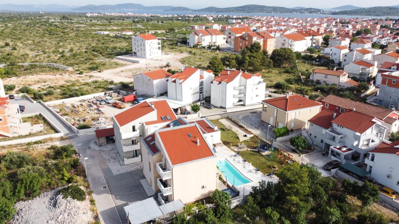 Apartmani Ivan V Relax Водице Екстер'єр фото