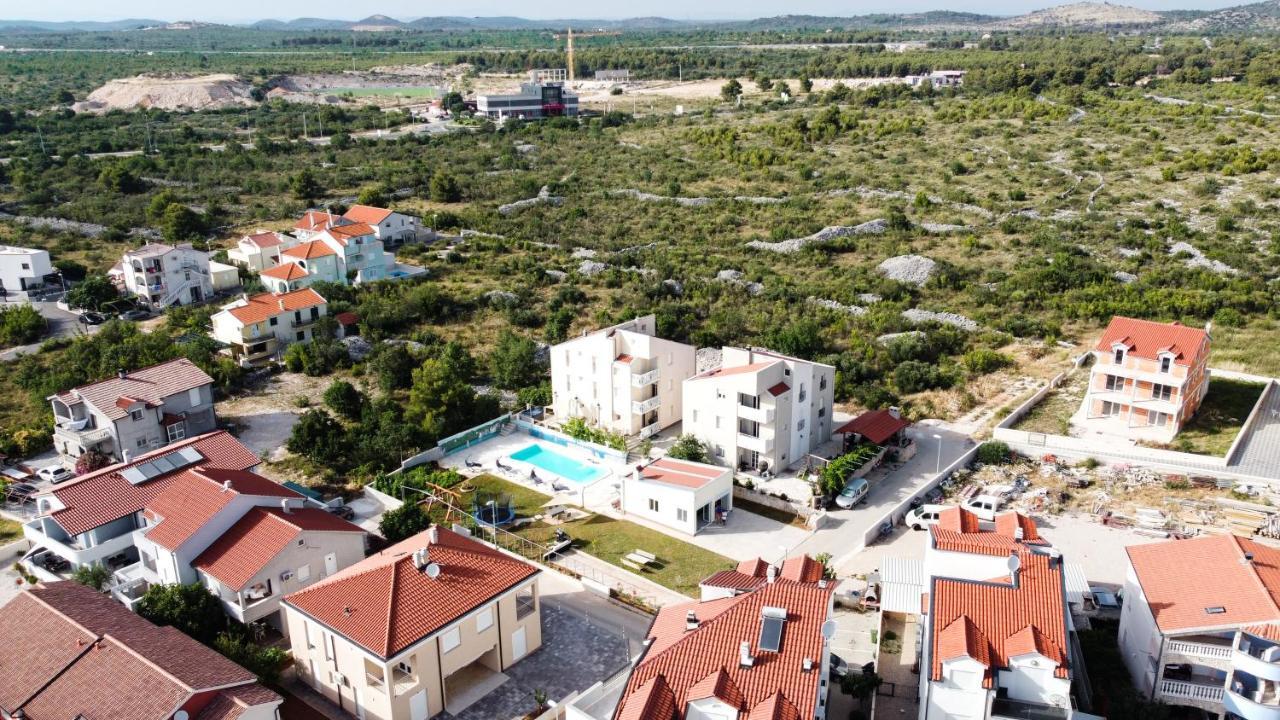 Apartmani Ivan V Relax Водице Екстер'єр фото
